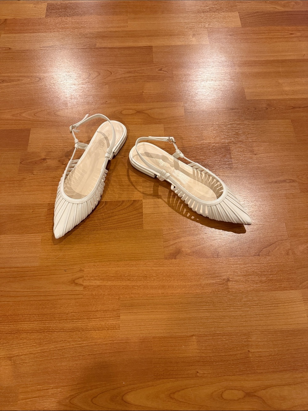 NWOT Nine West Duria Pointed Flats - Picture 2 of 4